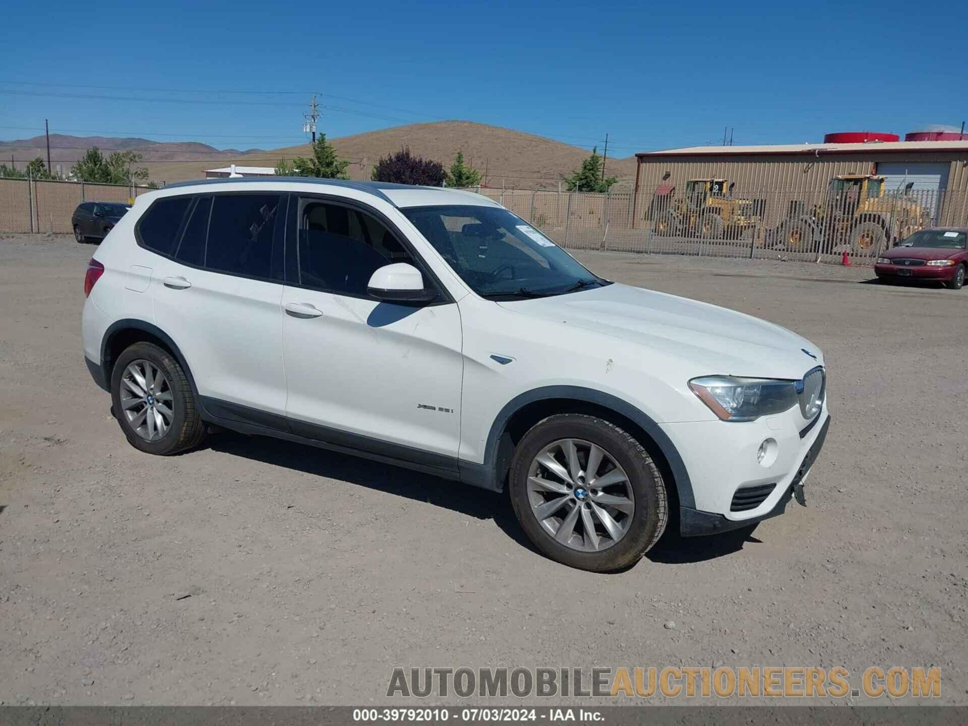 5UXWX9C59G0D88813 BMW X3 2016