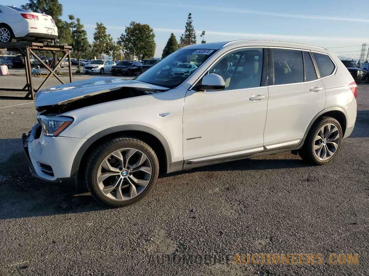 5UXWX9C5XF0D49534 BMW X3 2015