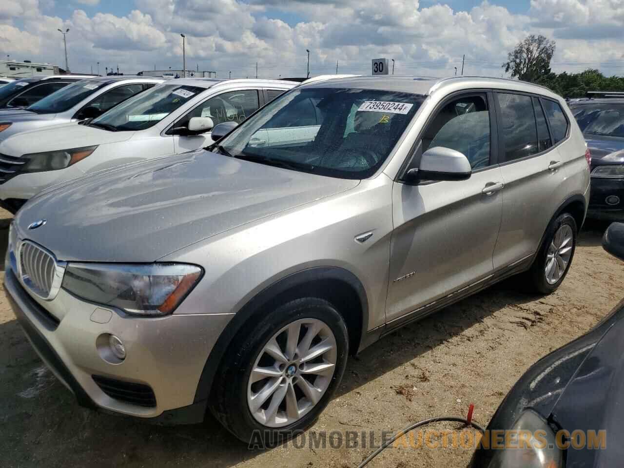 5UXWX9C5XF0D59867 BMW X3 2015