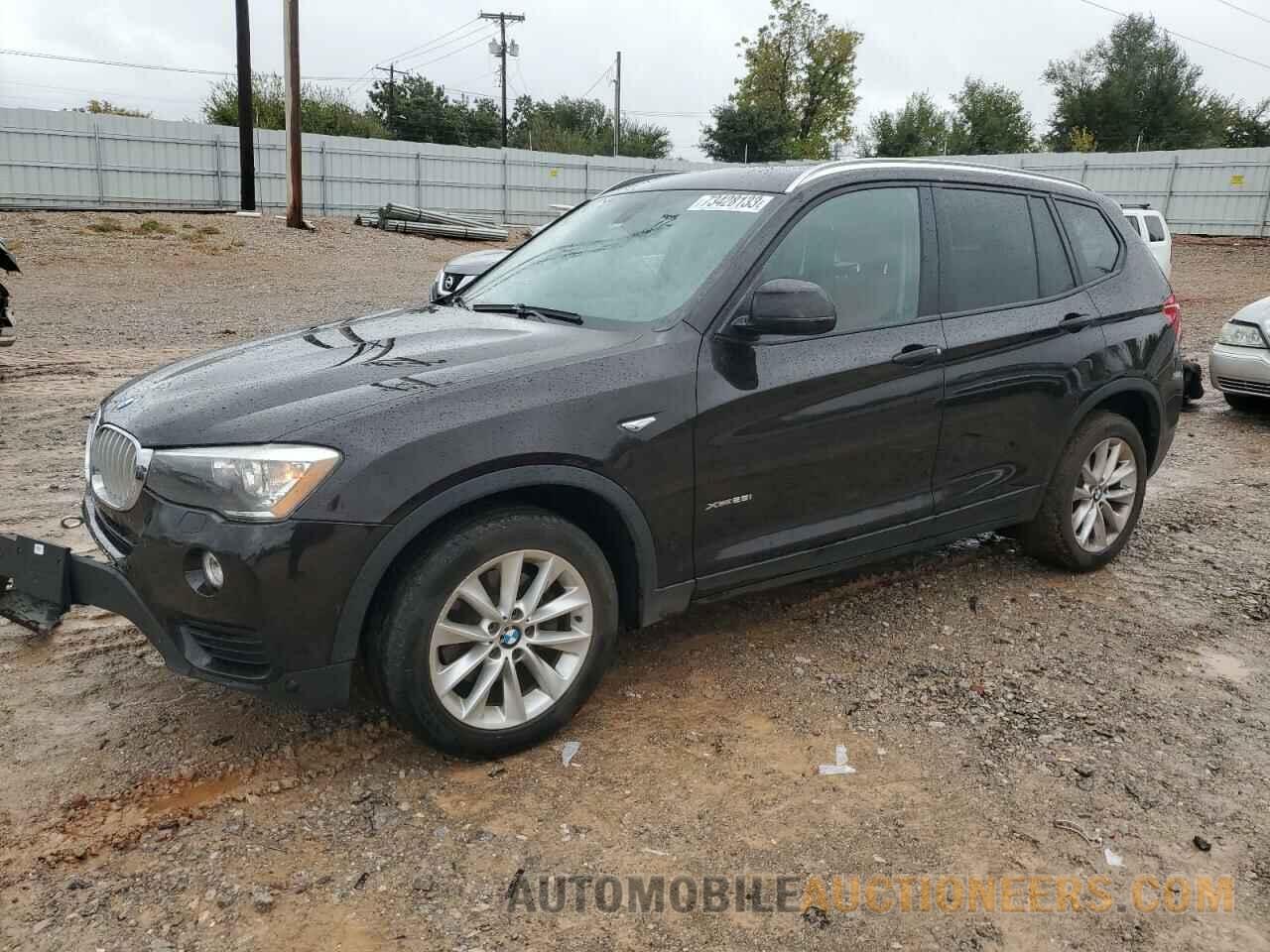 5UXWX9C5XG0D65105 BMW X3 2016