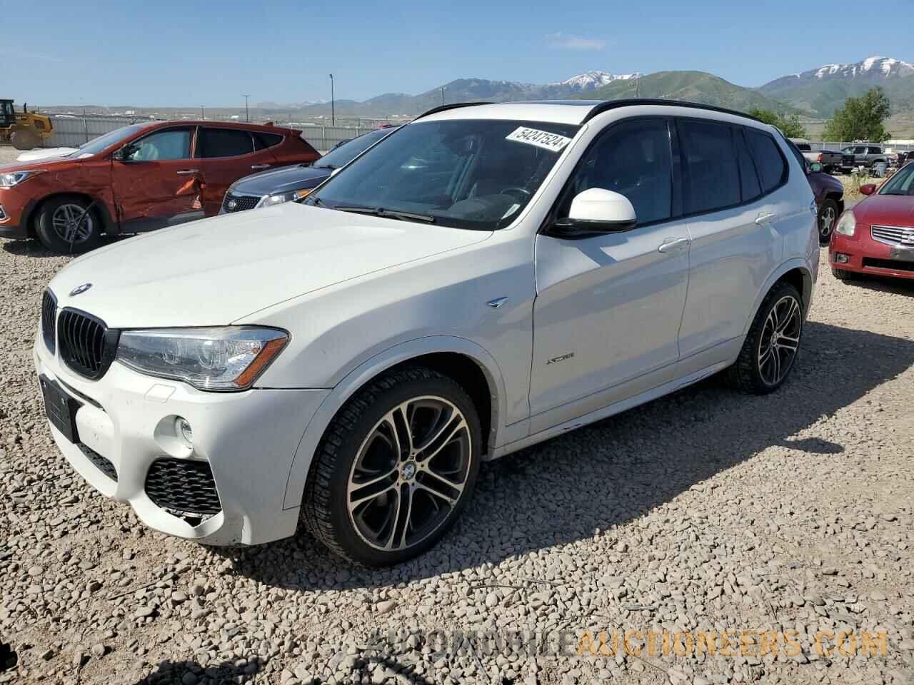 5UXWX9C5XG0D90165 BMW X3 2016