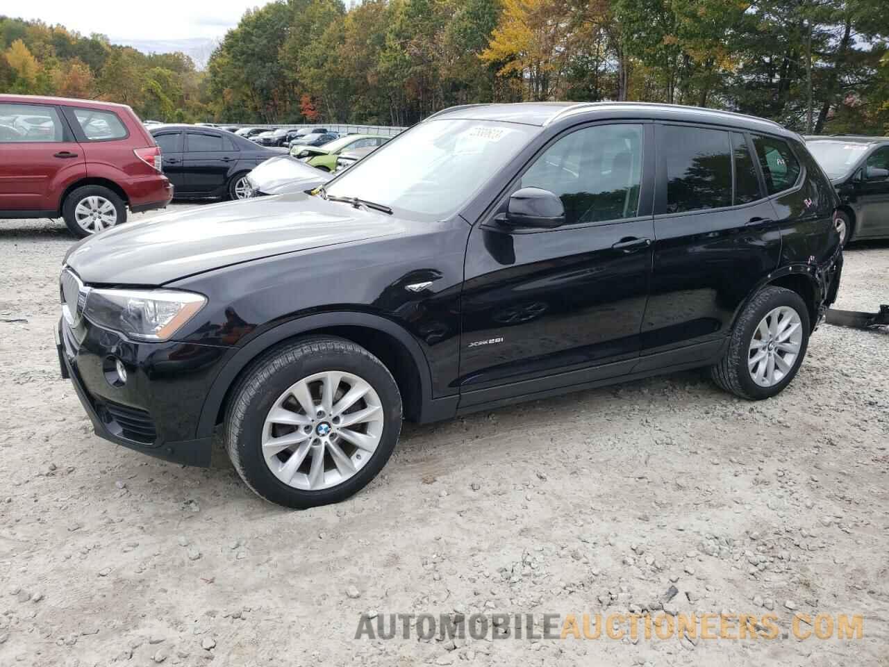 5UXWX9C5XH0T05677 BMW X3 2017