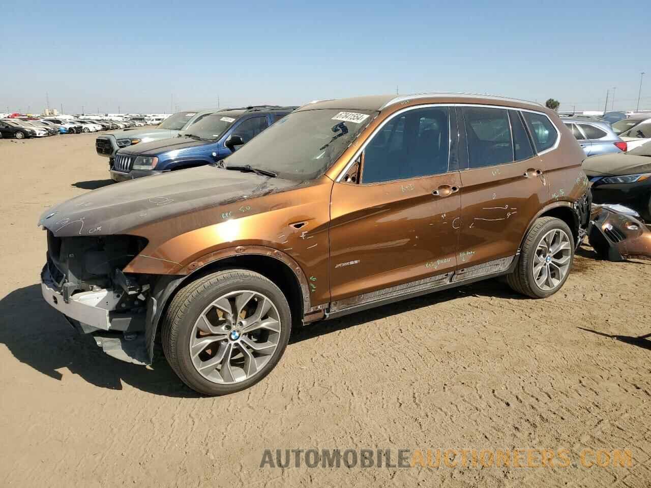 5UXWX9C5XH0T09261 BMW X3 2017