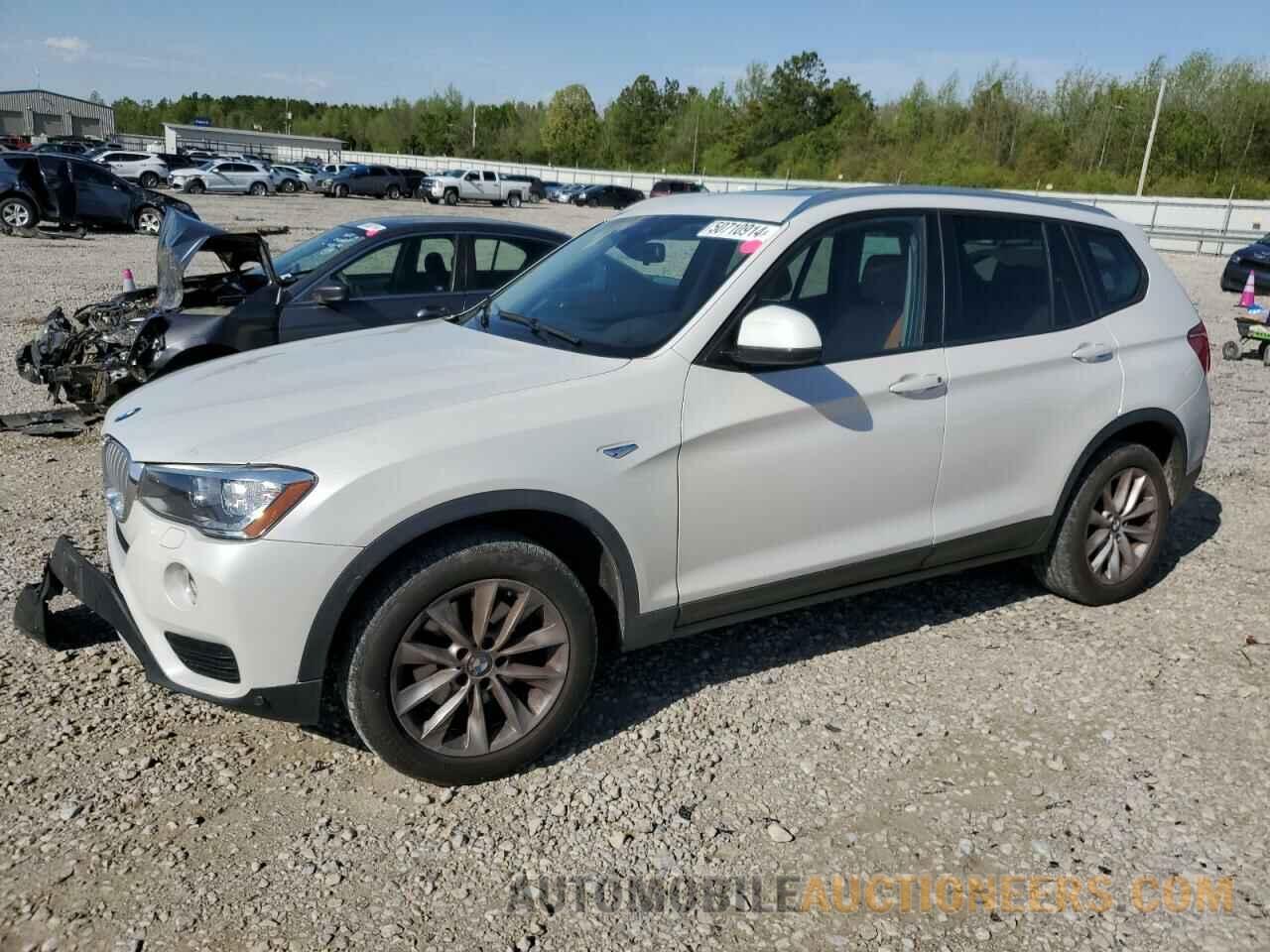 5UXWX9C5XH0T10457 BMW X3 2017