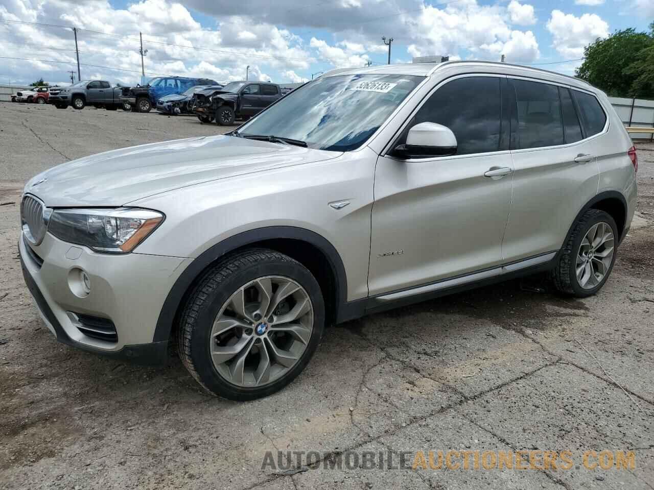 5UXWX9C5XH0T14721 BMW X3 2017