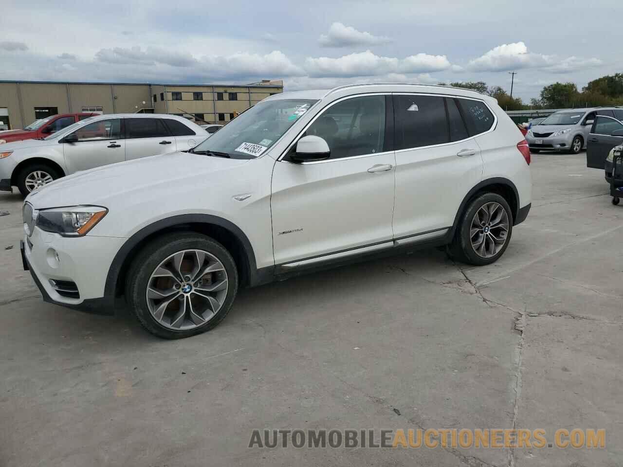 5UXWY3C57G0N86765 BMW X3 2016