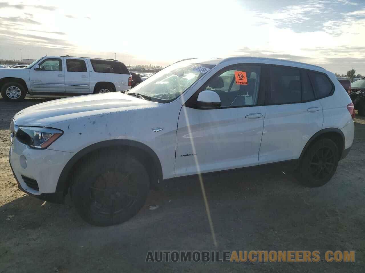 5UXWY3C59F0E96017 BMW X3 2015