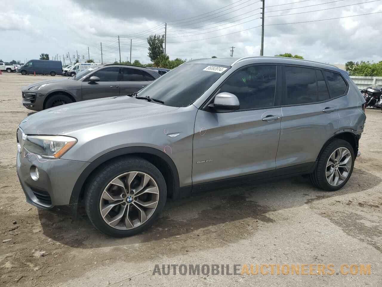 5UXWZ7C53F0F75607 BMW X3 2015