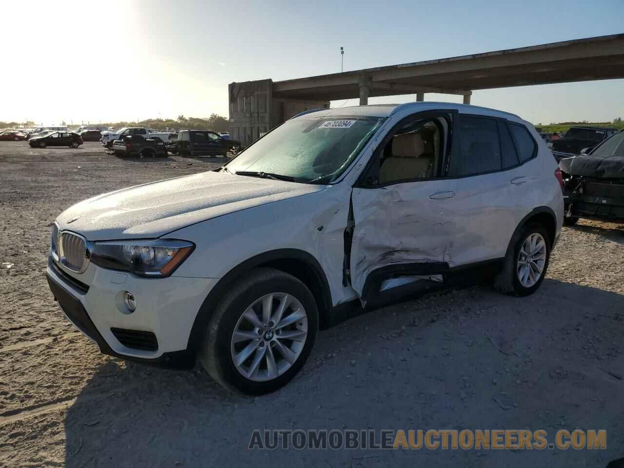 5UXWZ7C56G0R33006 BMW X3 2016