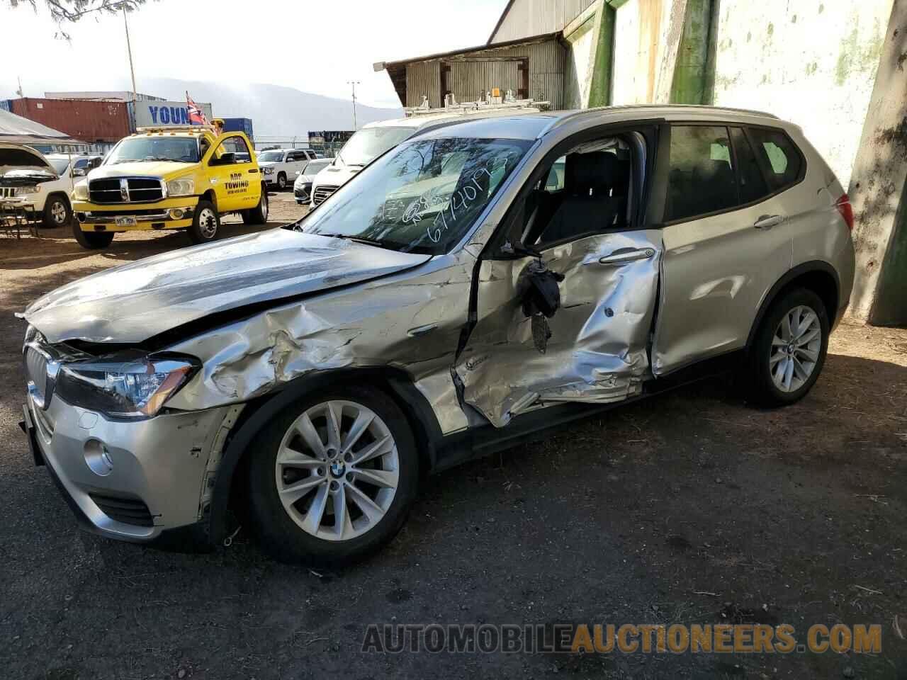 5UXWZ7C5XG0M83988 BMW X3 2016