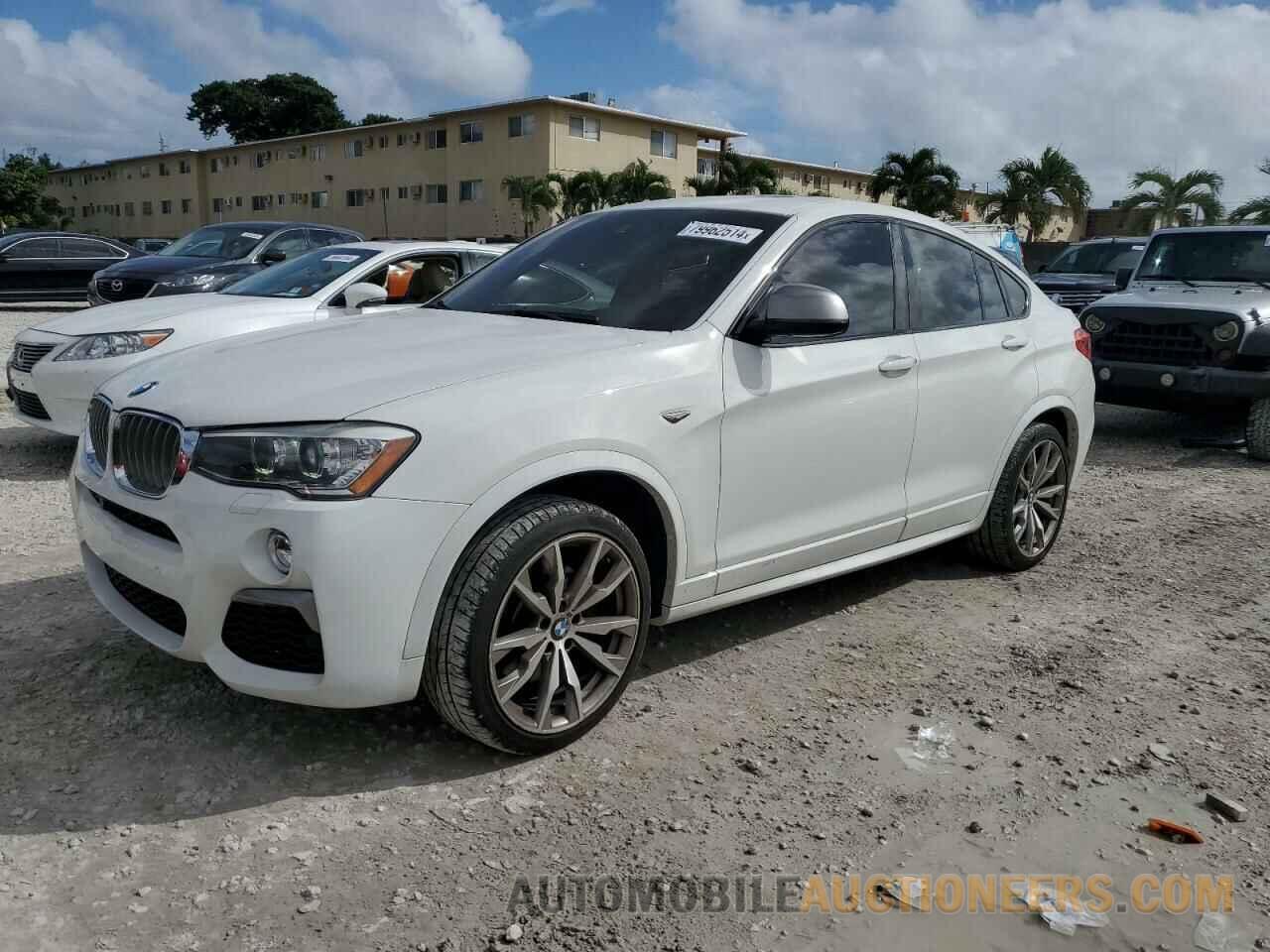 5UXXW7C31H0U26544 BMW X4 2017