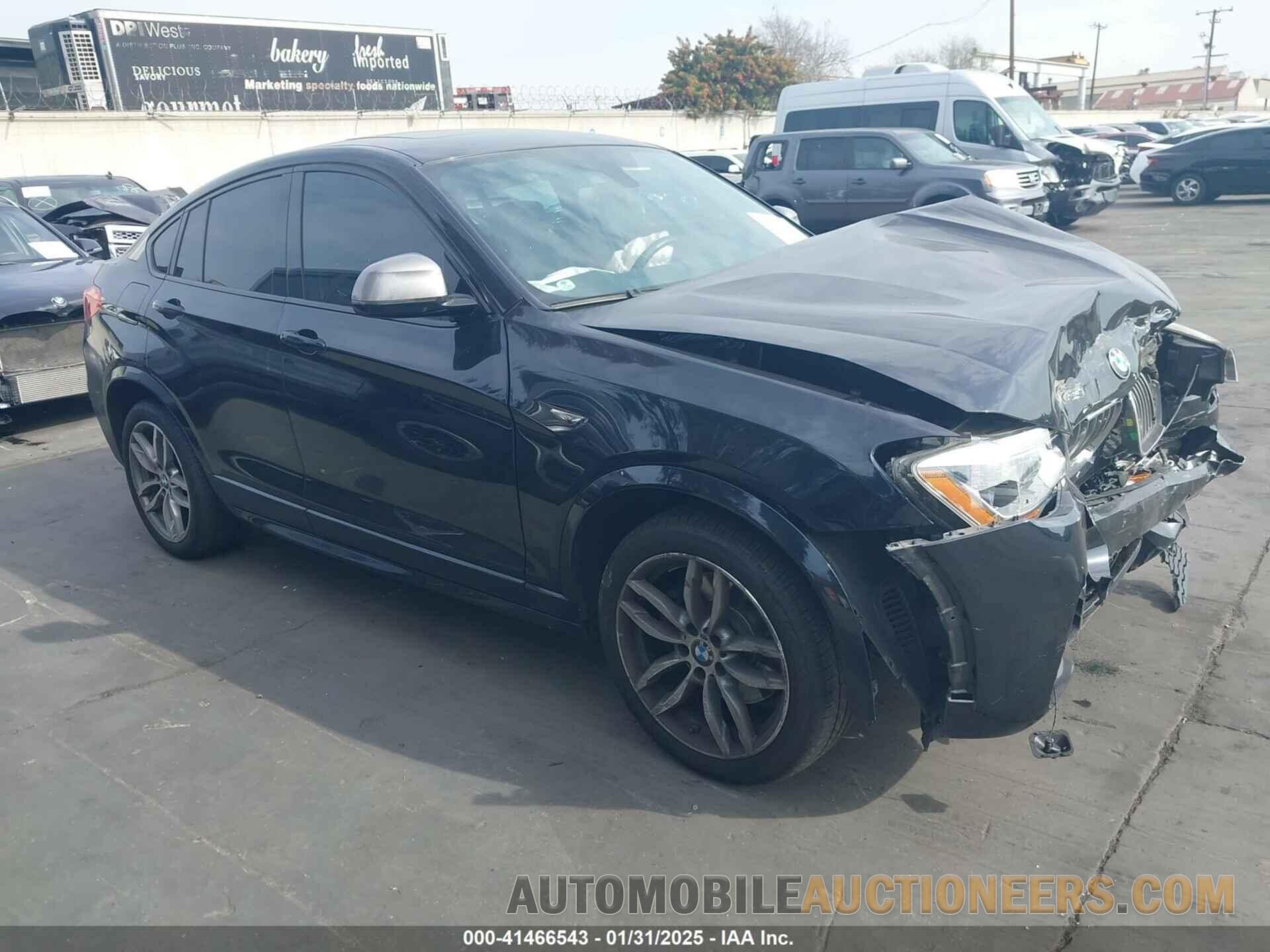 5UXXW7C59H0U25708 BMW X4 2017