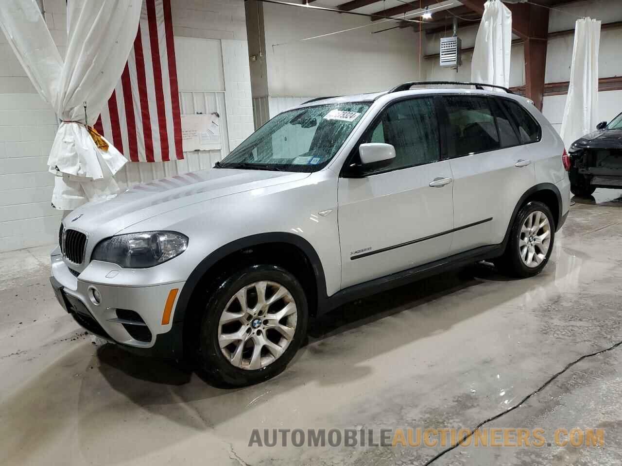 5UXZV4C52BL409012 BMW X5 2011