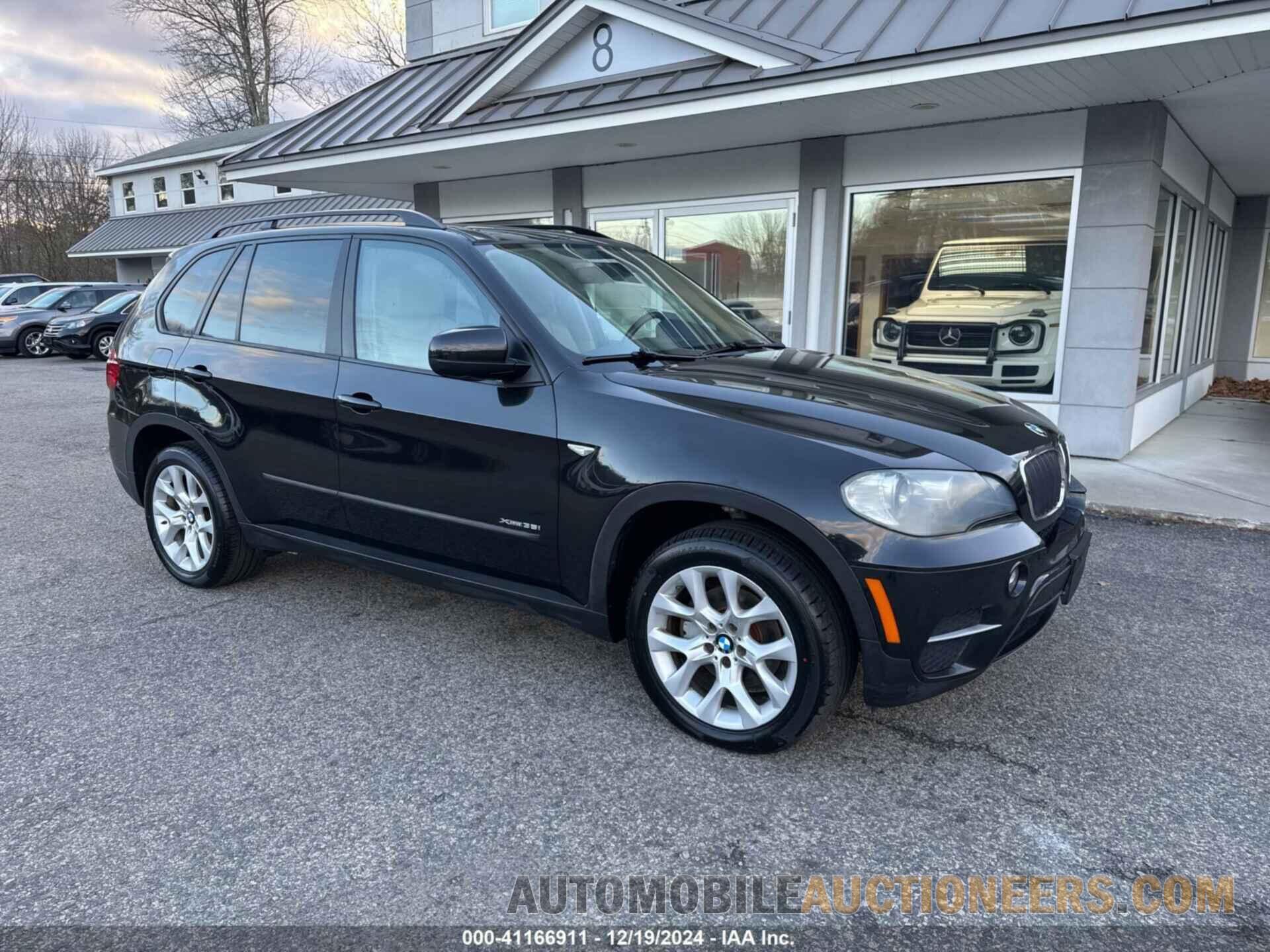 5UXZV4C54BL402868 BMW X5 2011