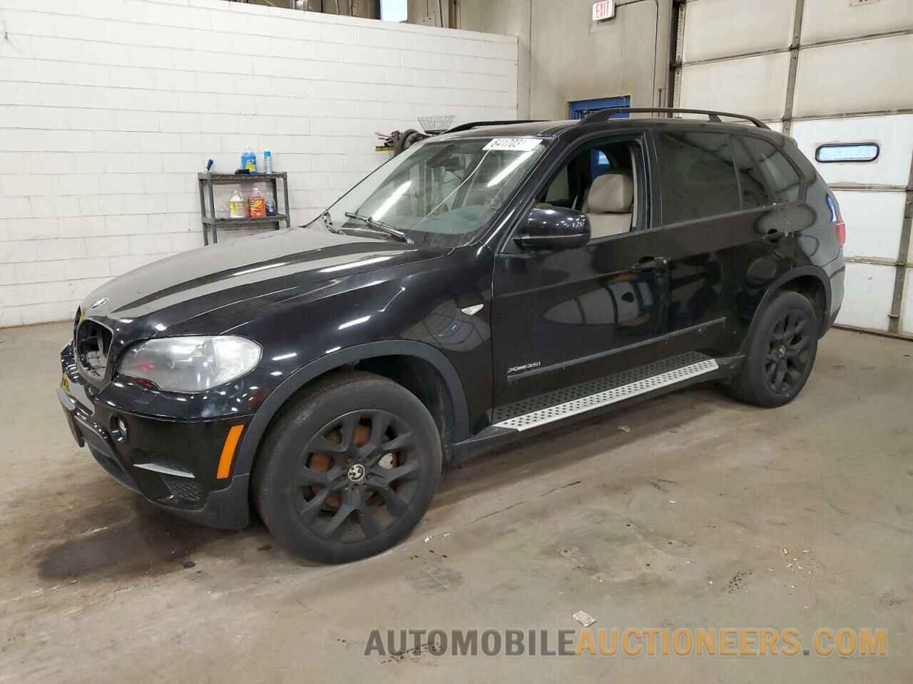 5UXZV4C54BL738696 BMW X5 2011