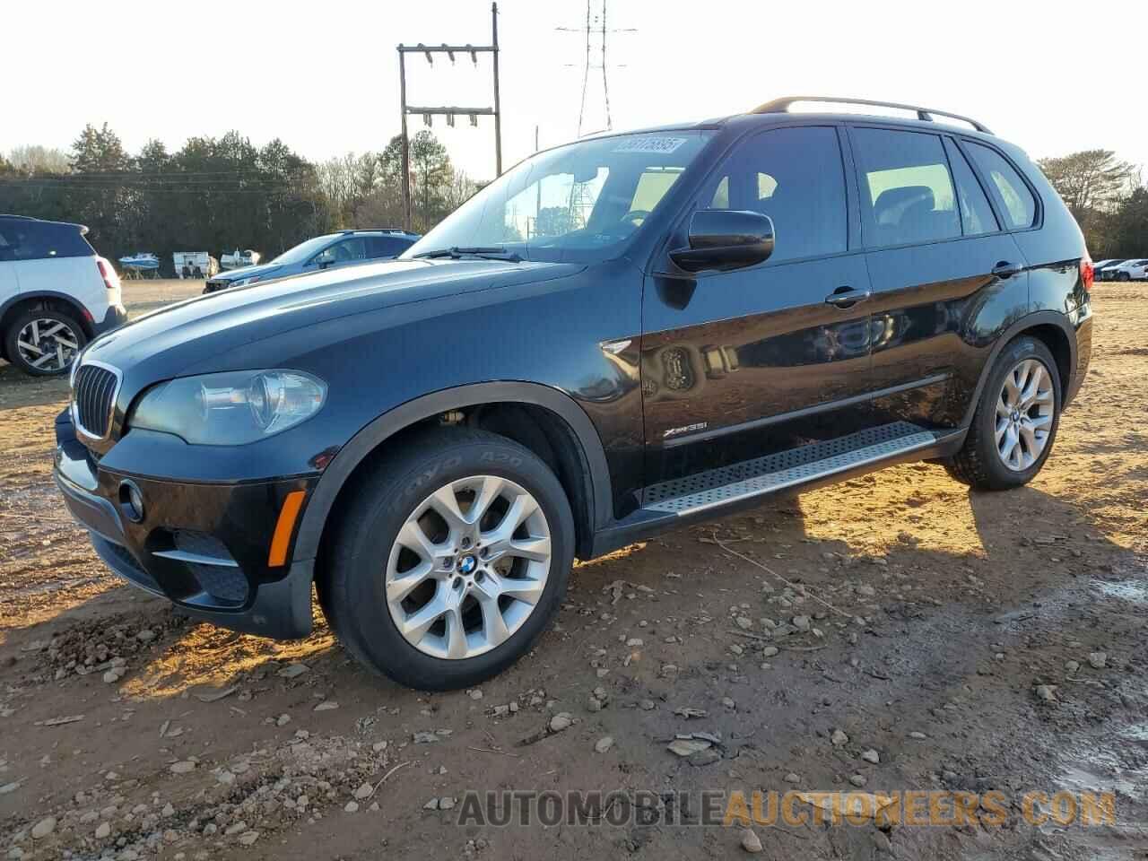 5UXZV4C55BL740327 BMW X5 2011