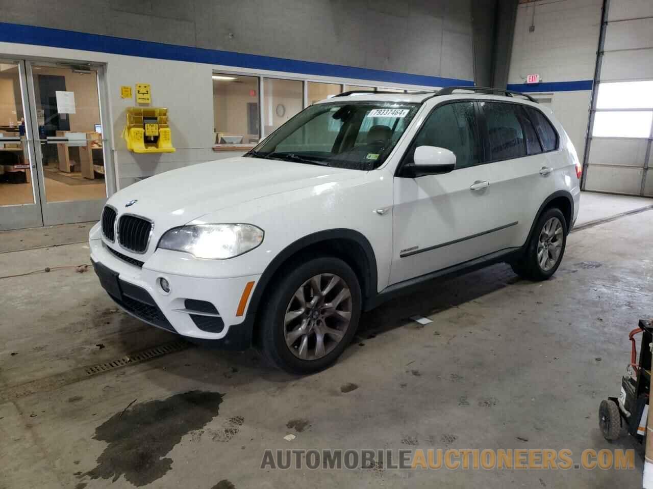 5UXZV4C58D0B09305 BMW X5 2013