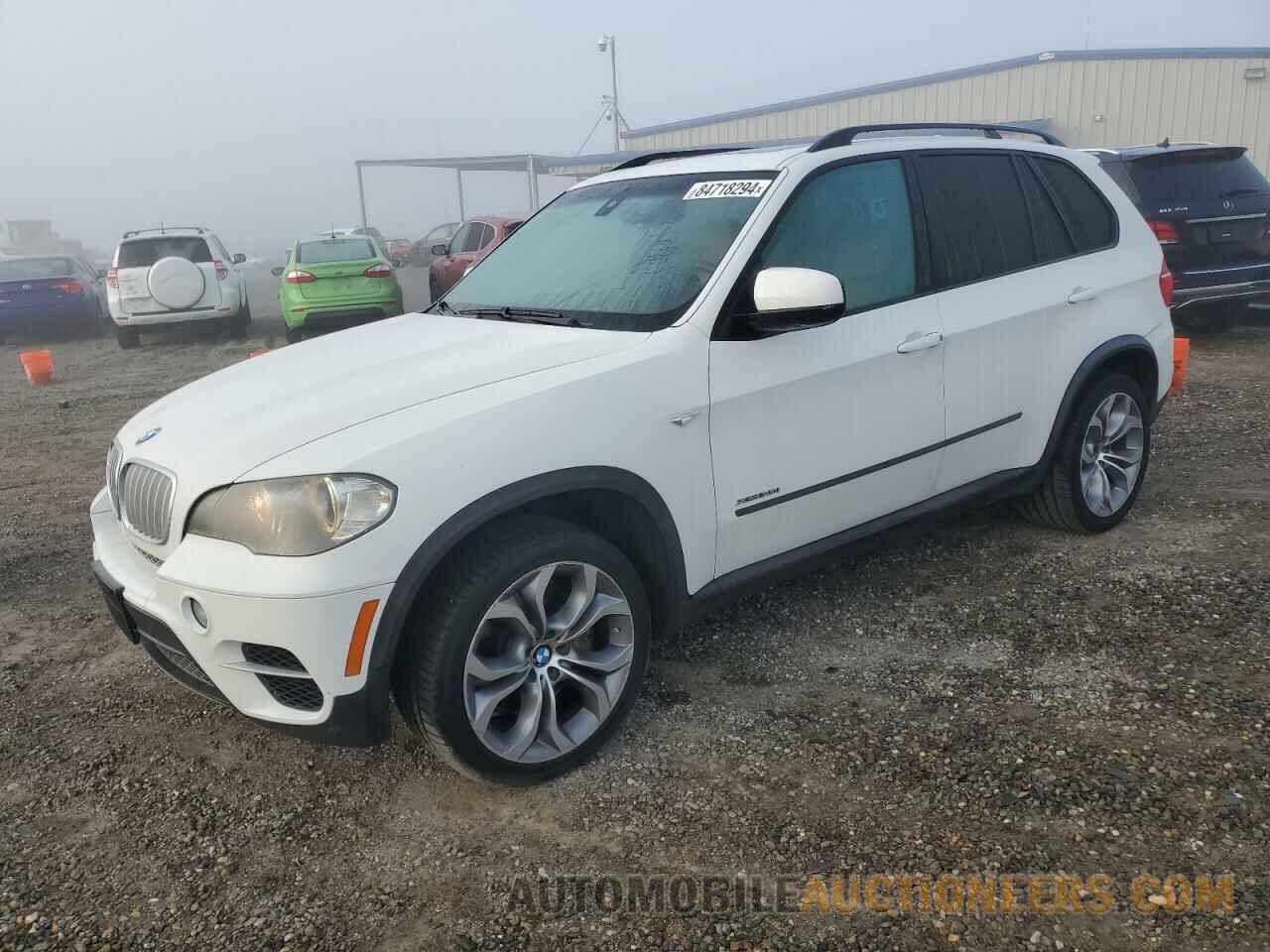 5UXZV8C52BL418252 BMW X5 2011