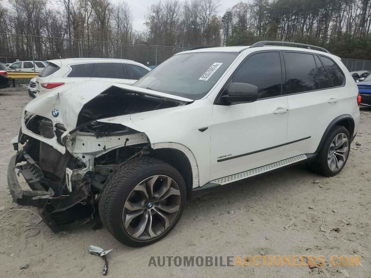 5UXZV8C53DL899261 BMW X5 2013