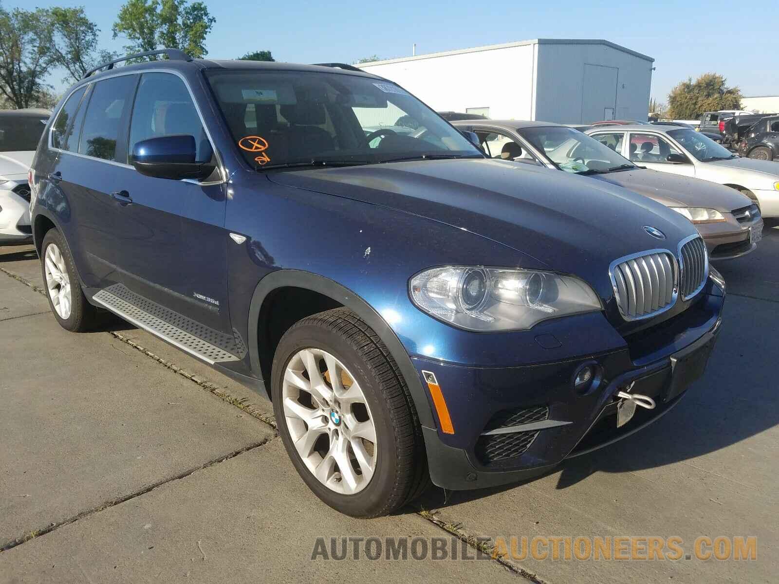 5UXZW0C53D0B92230 BMW X5 2013