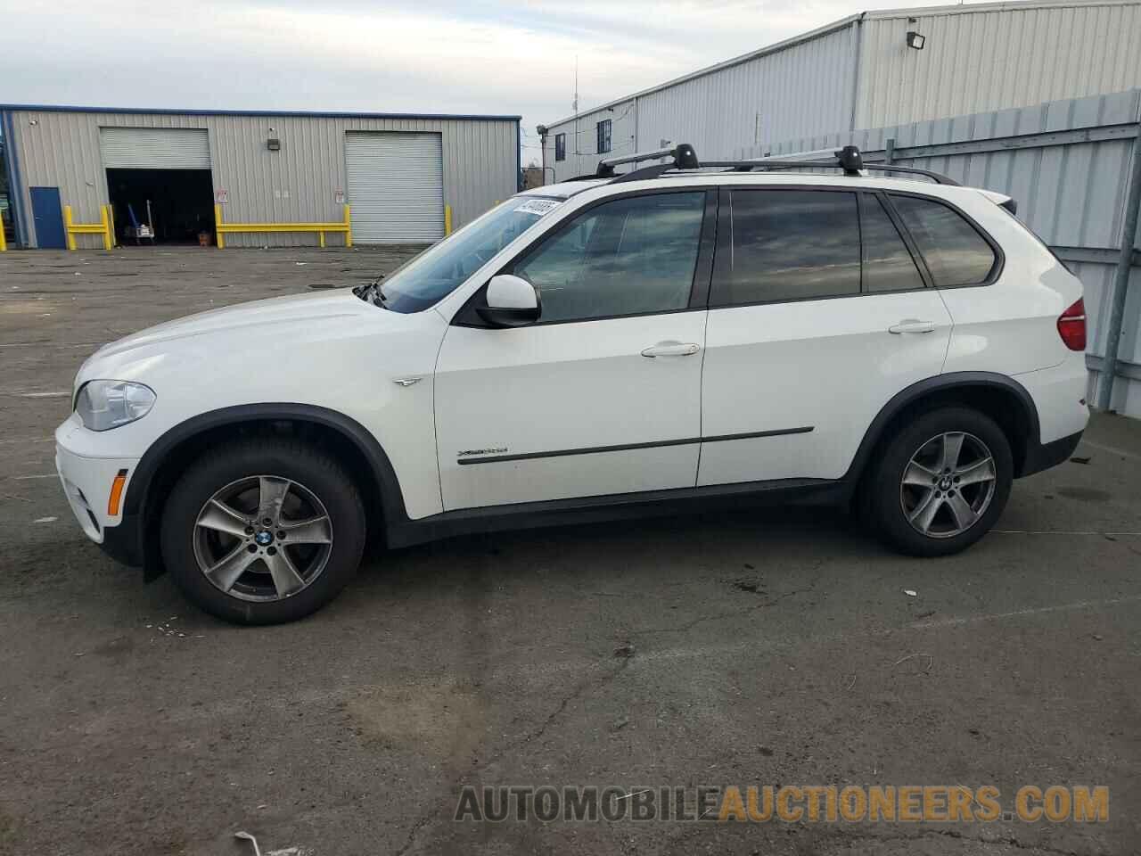 5UXZW0C56D0B94912 BMW X5 2013