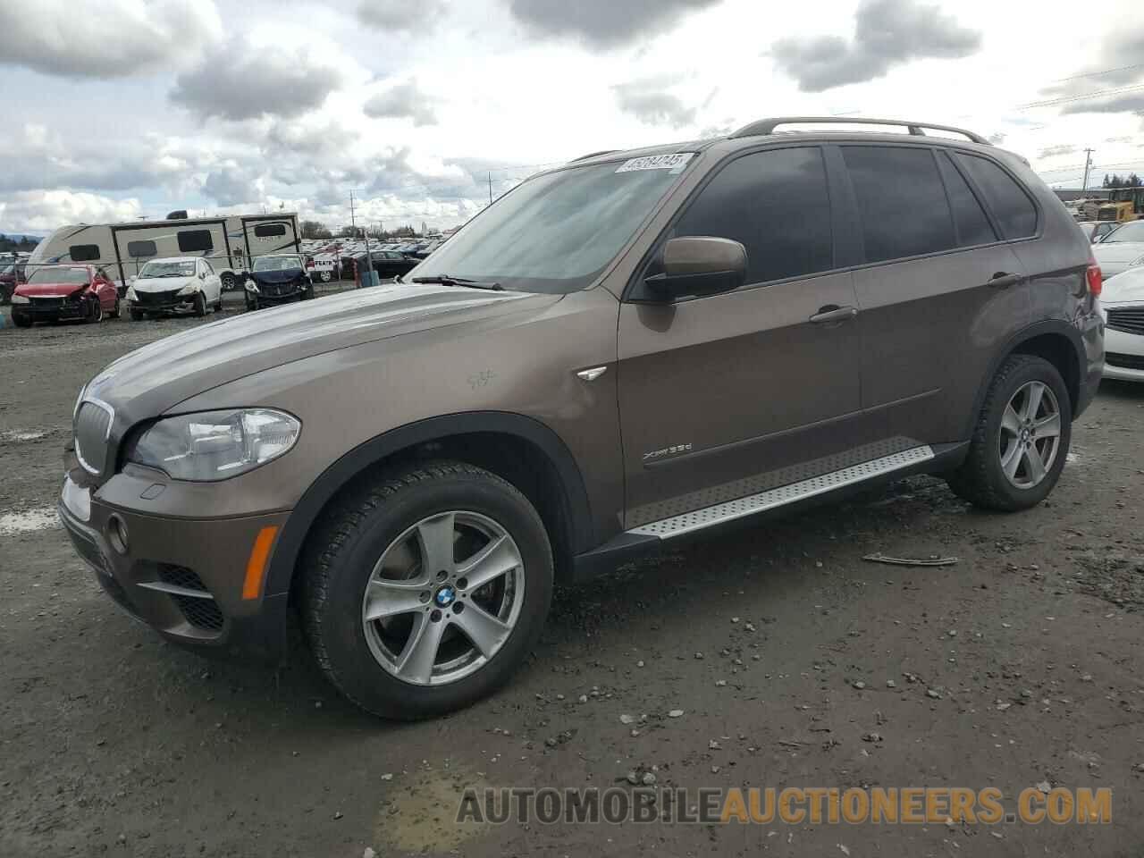 5UXZW0C57C0B90057 BMW X5 2012