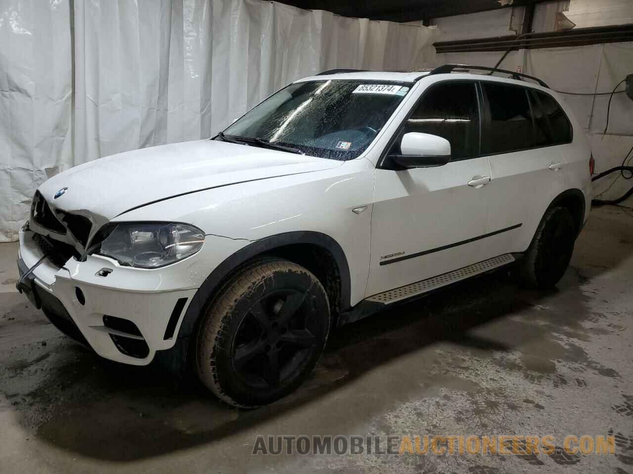 5UXZW0C58C0B88558 BMW X5 2012