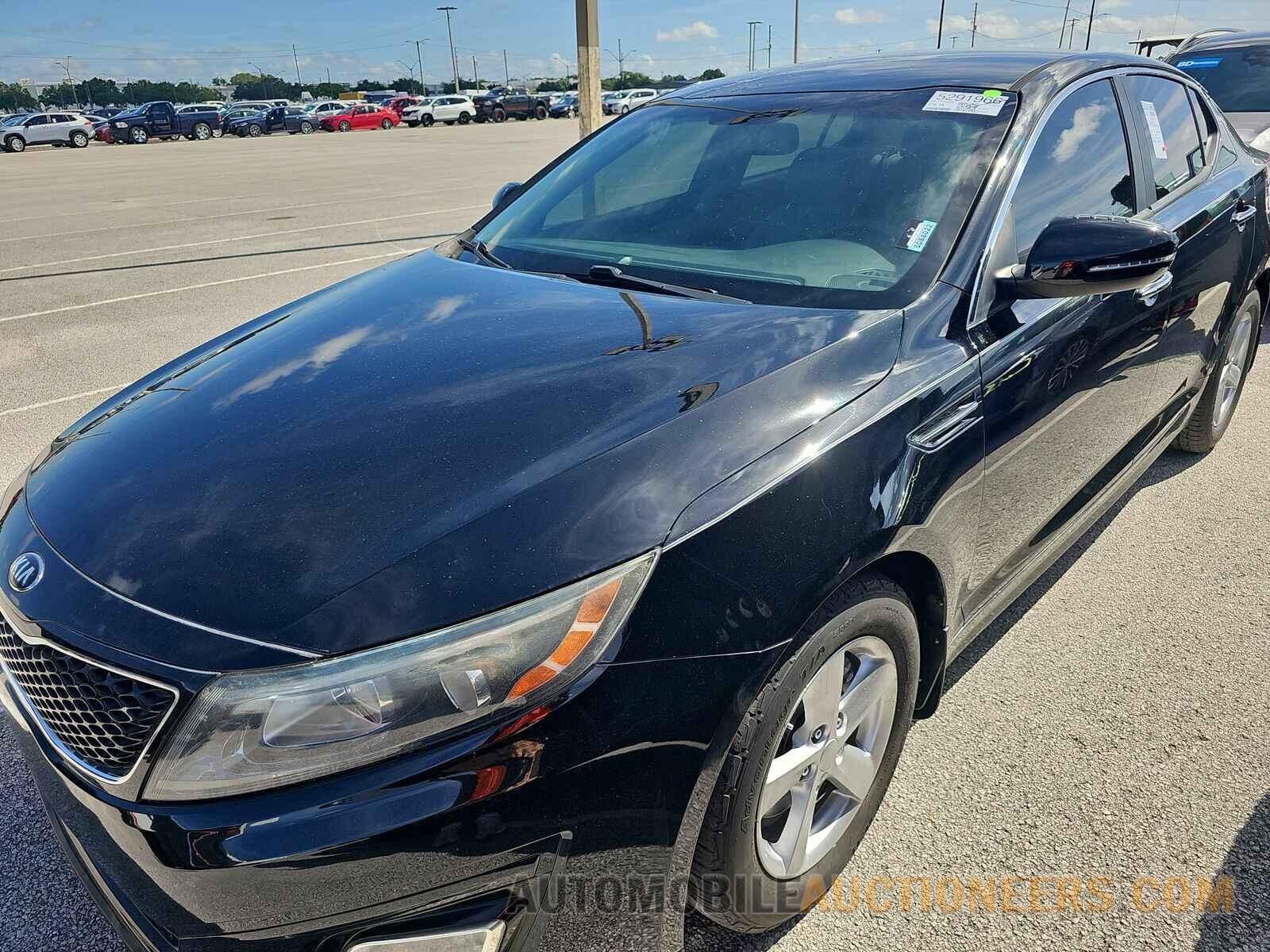 5XXGM4A72FG425992 Kia Optima 2015