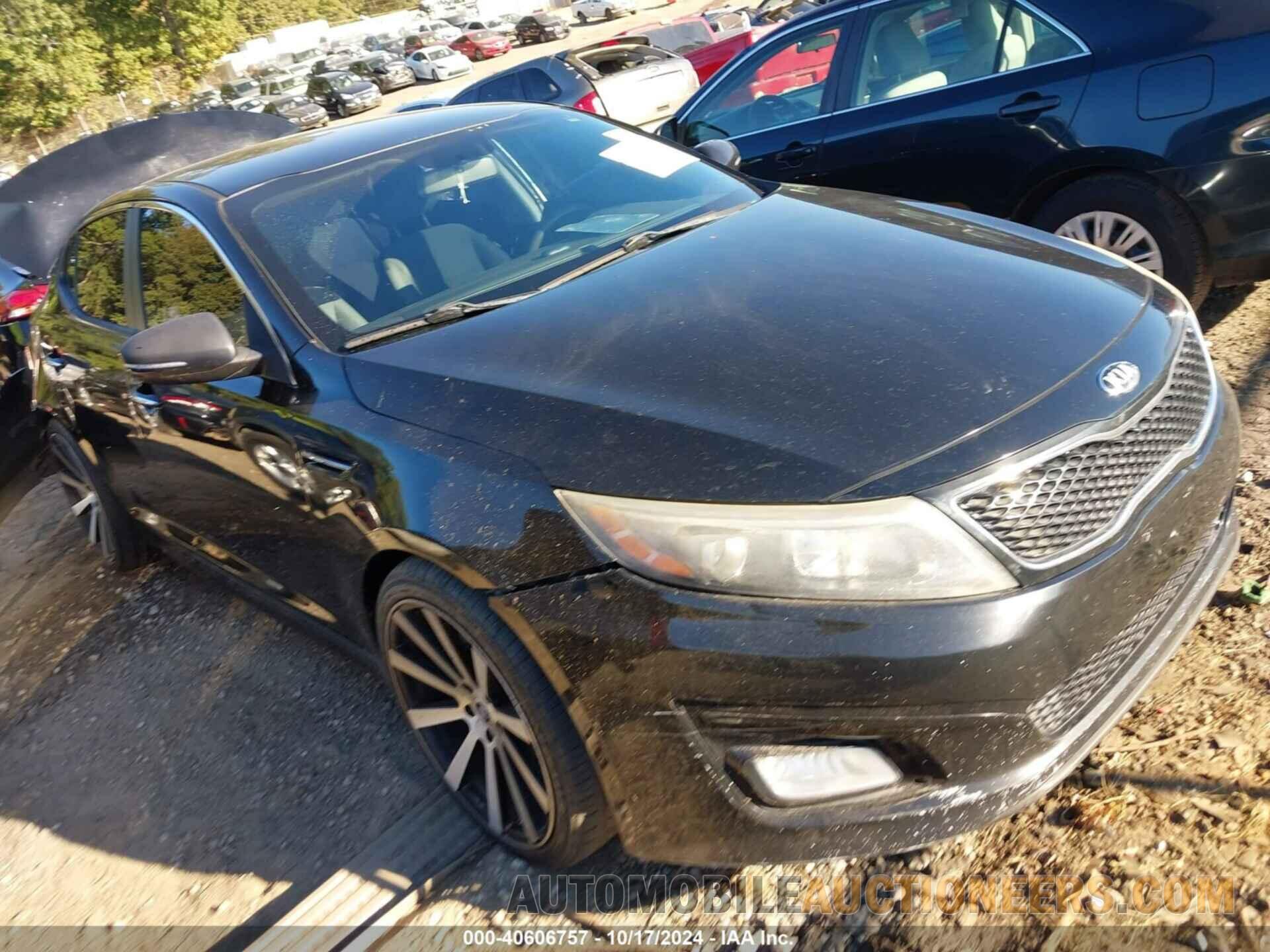 5XXGM4A74FG384586 KIA OPTIMA 2015