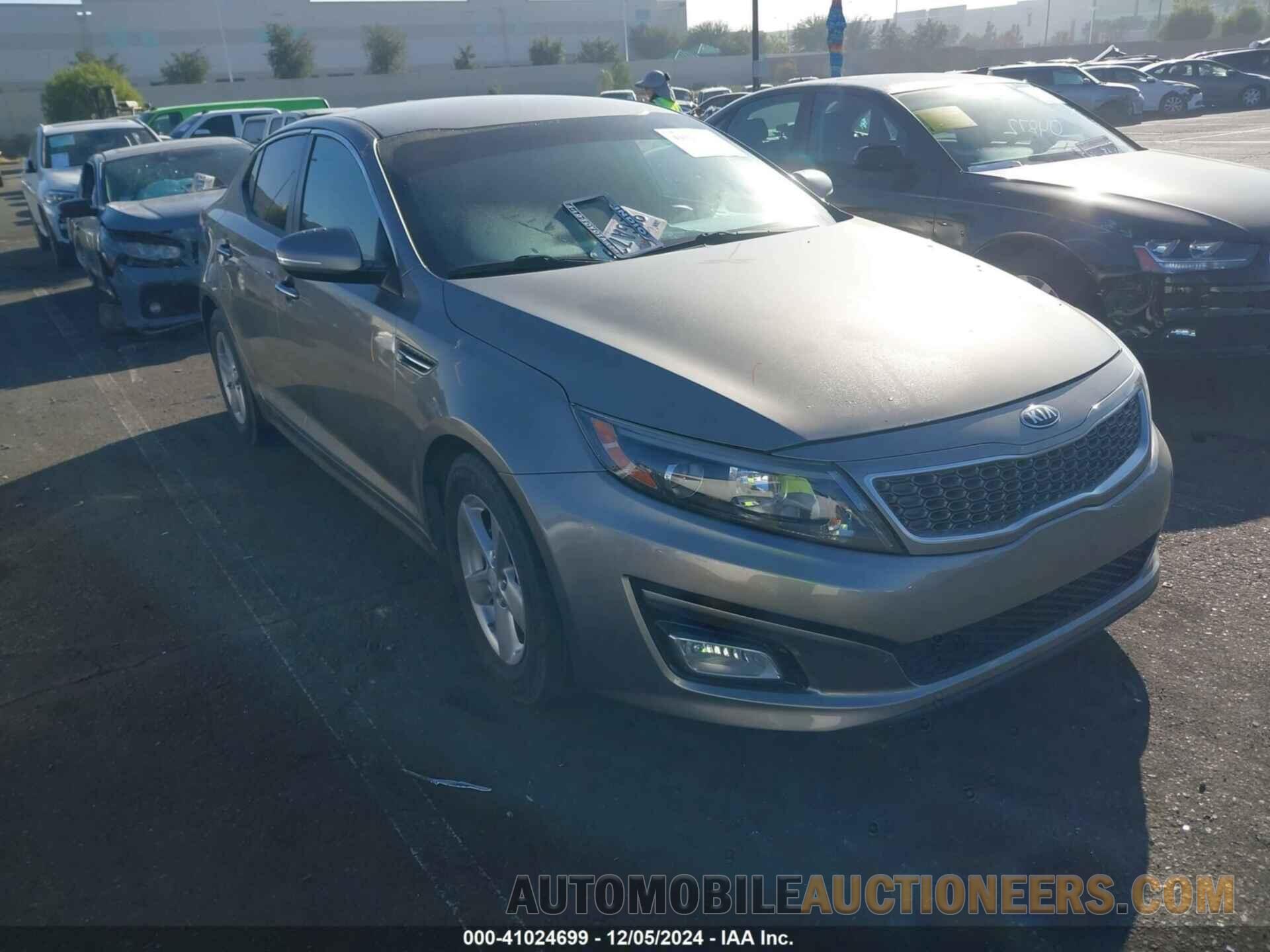 5XXGM4A78FG393789 KIA OPTIMA 2015