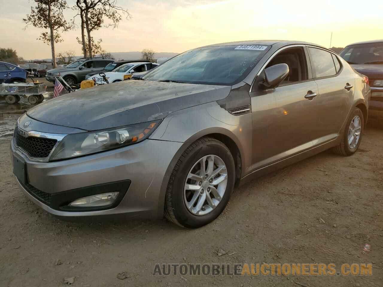 5XXGM4A7XDG093216 KIA OPTIMA 2013