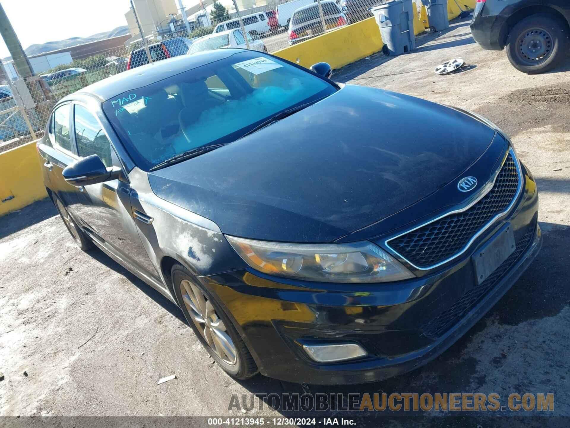 5XXGM4A7XFG363340 KIA OPTIMA 2015