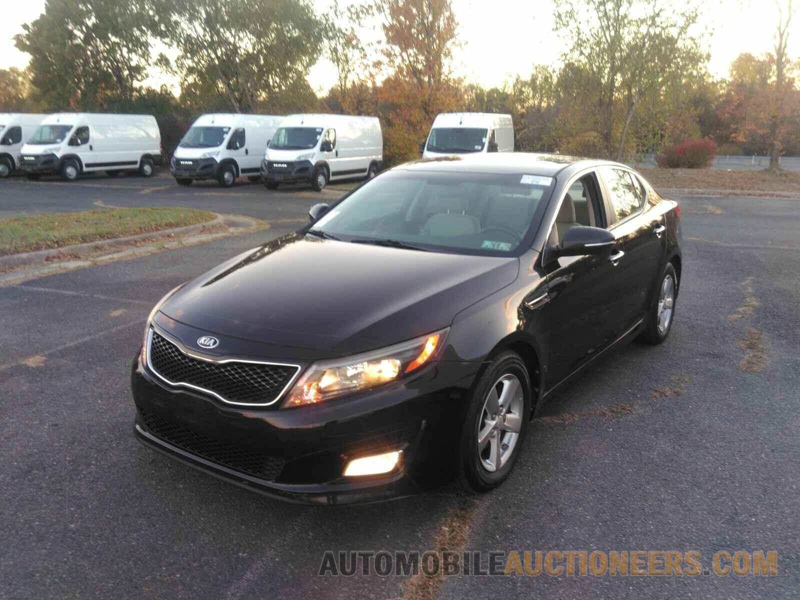 5XXGM4A7XFG383572 Kia Optima 2015