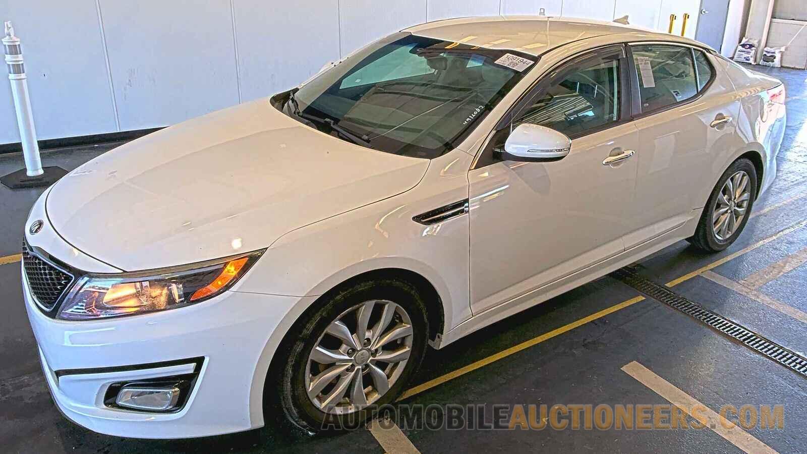 5XXGN4A72FG440974 Kia Optima 2015