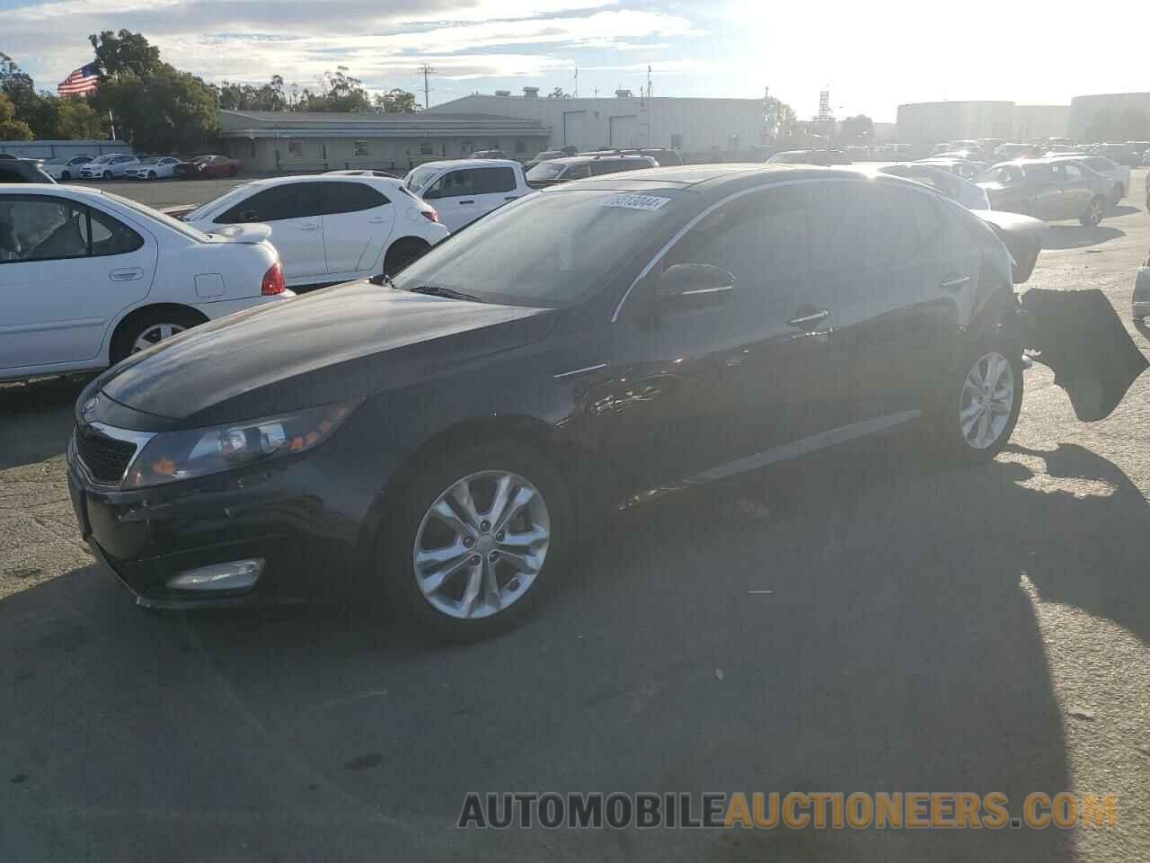 5XXGN4A73DG230557 KIA OPTIMA 2013