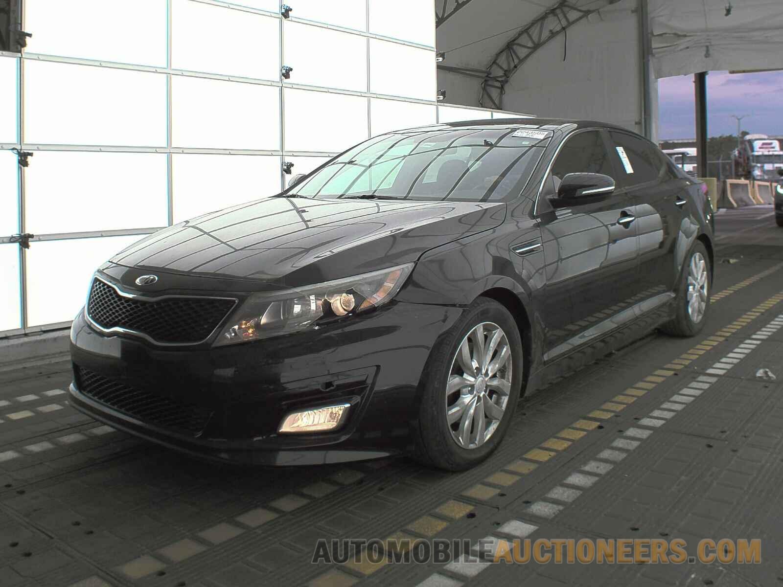 5XXGN4A79FG388582 Kia Optima 2015