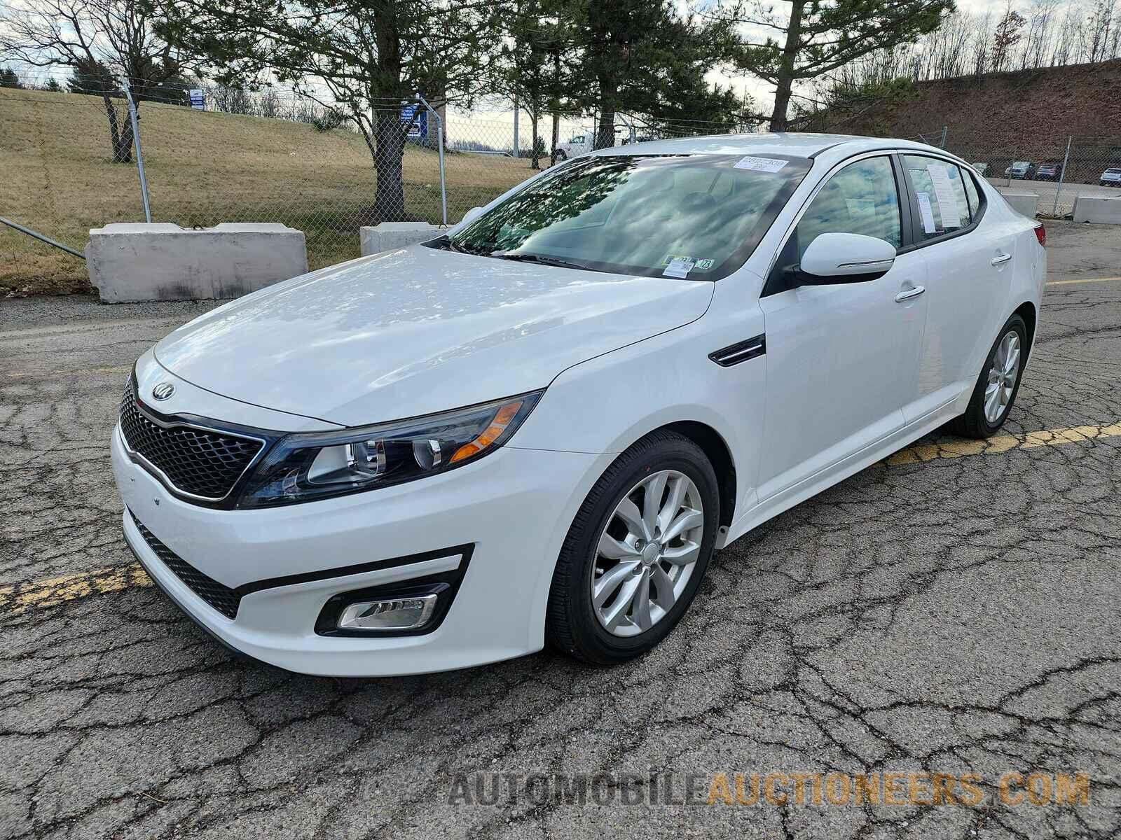 5XXGN4A79FG437845 Kia Optima 2015