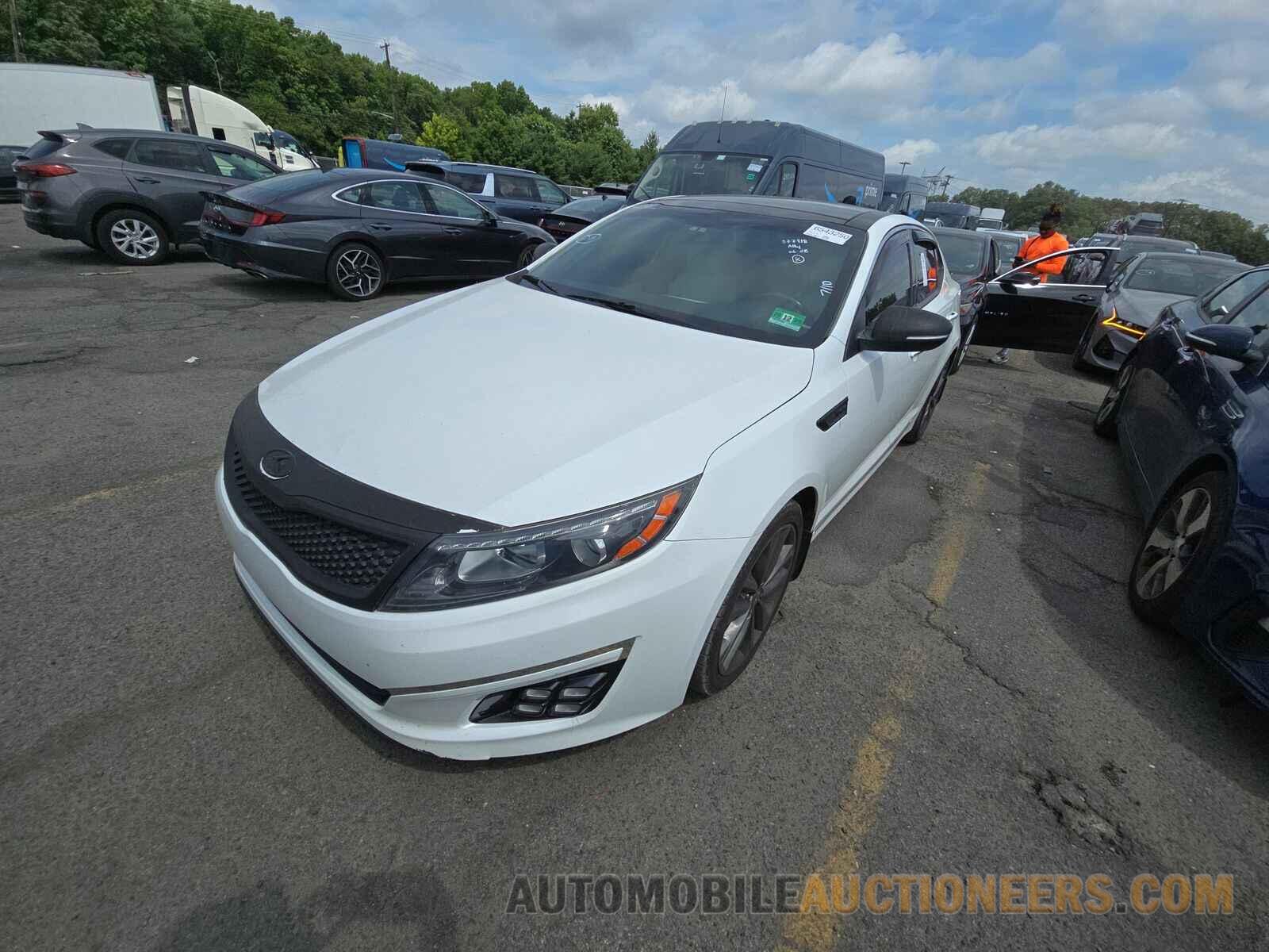 5XXGR4A60FG377918 Kia Optima 2015