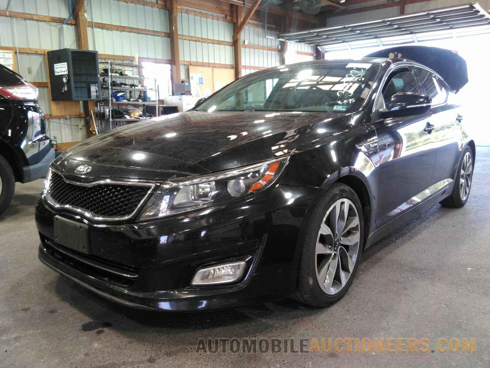 5XXGR4A61FG397823 Kia Optima 2015