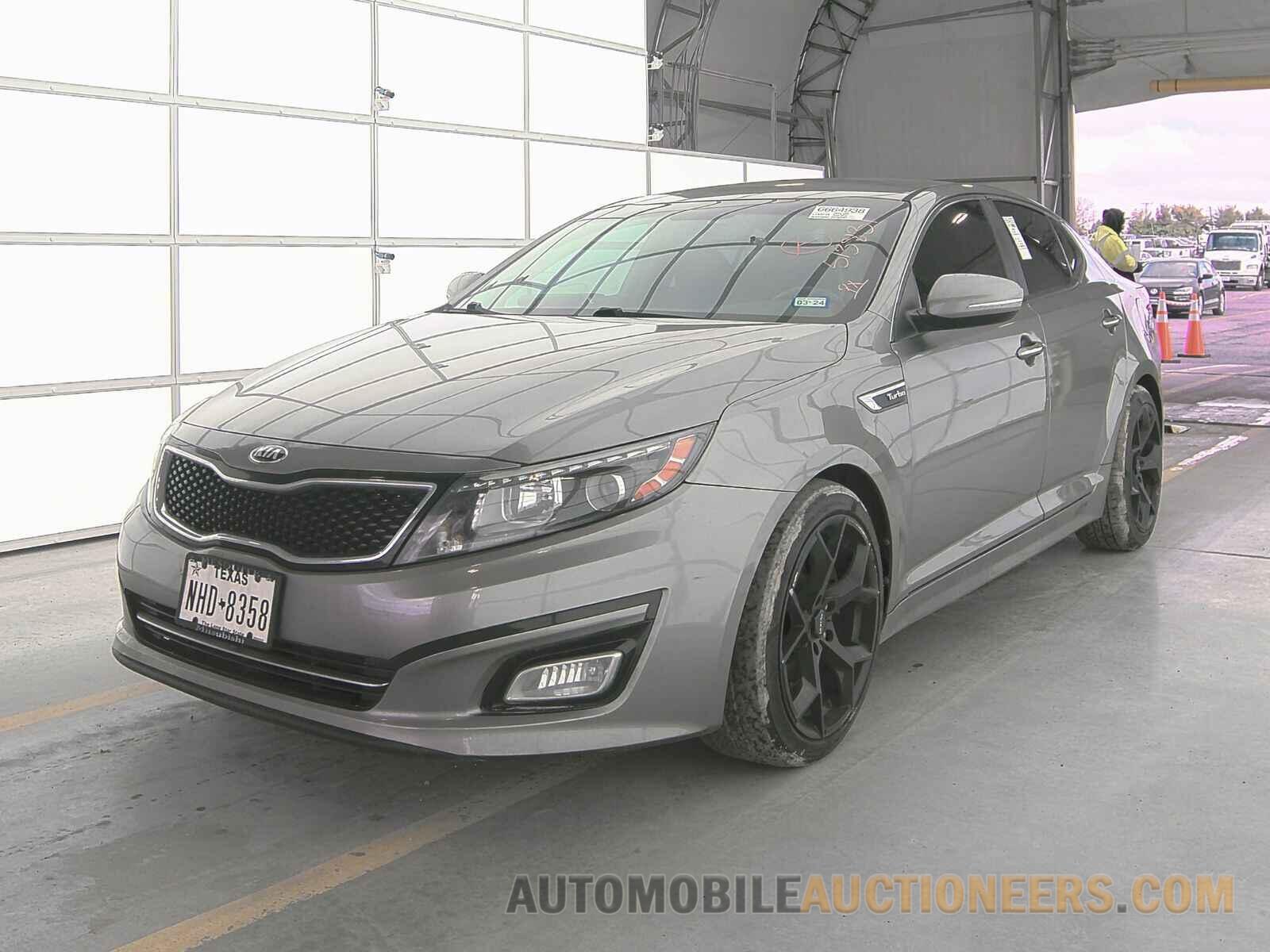 5XXGR4A61FG513831 Kia Optima 2015