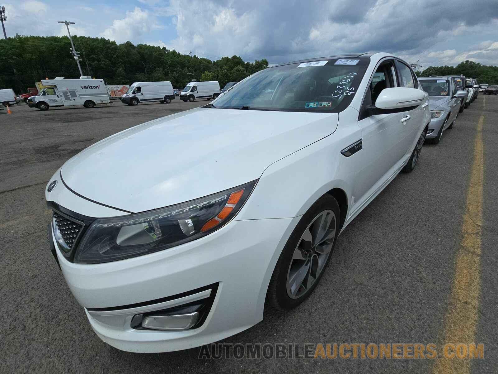 5XXGR4A62FG427346 Kia Optima 2015