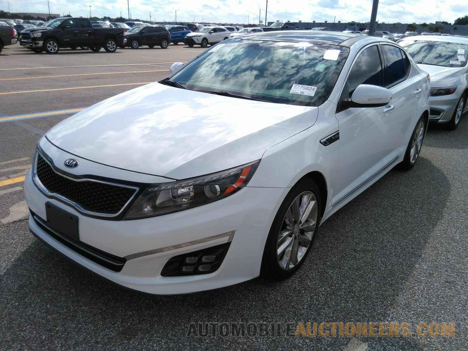 5XXGR4A62FG516902 Kia Optima 2015