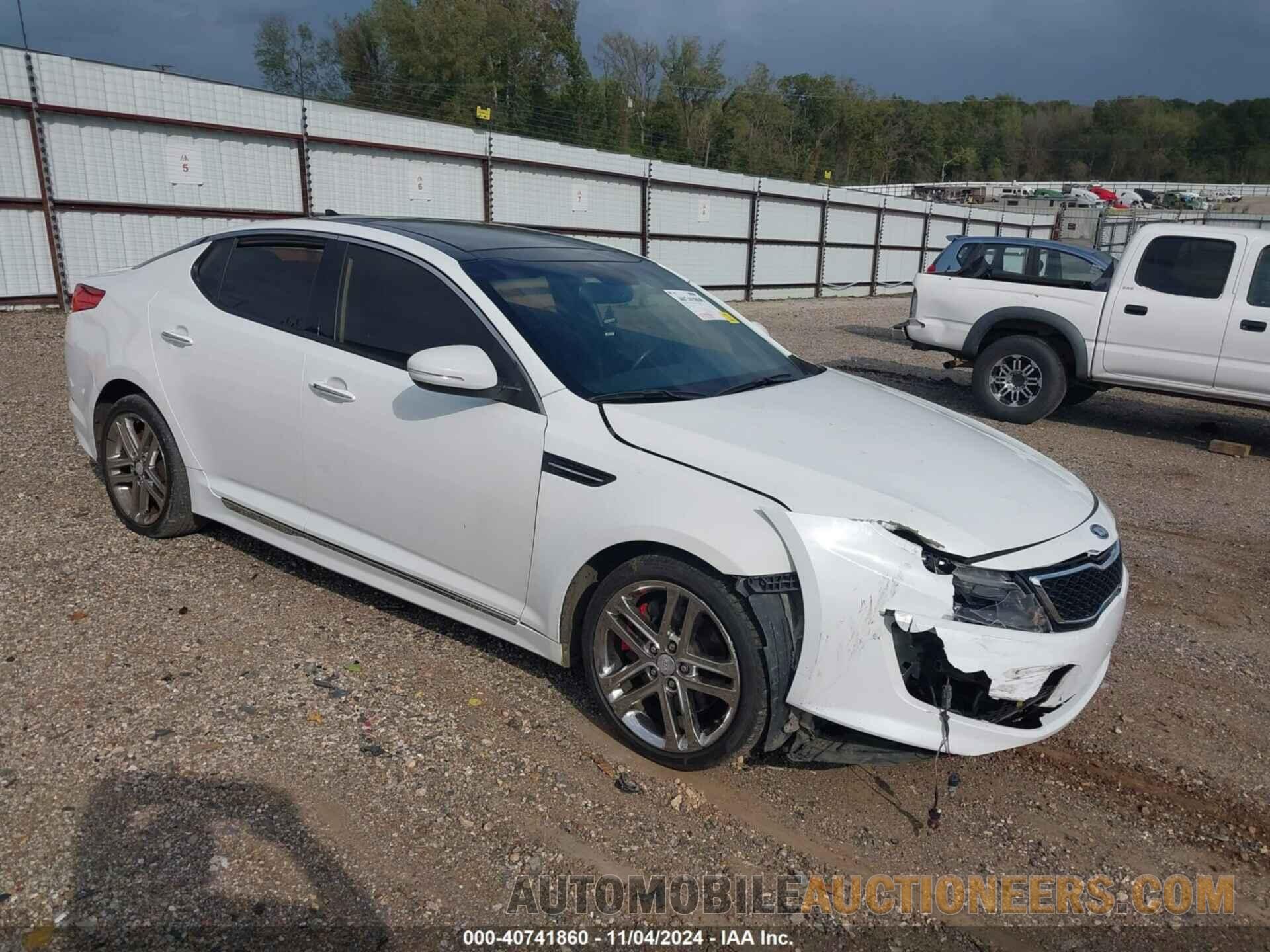 5XXGR4A63DG095933 KIA OPTIMA 2013