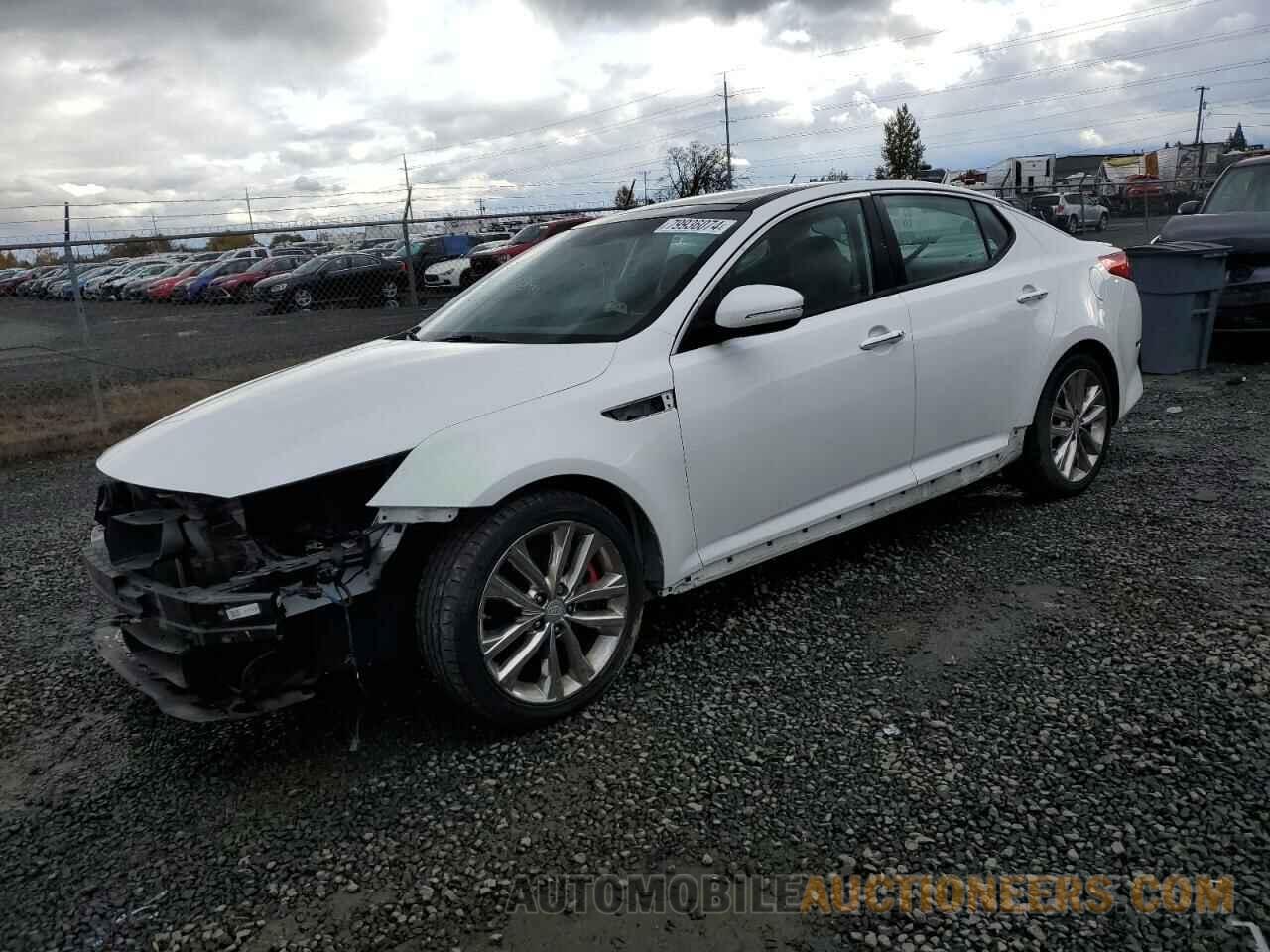 5XXGR4A64FG516982 KIA OPTIMA 2015