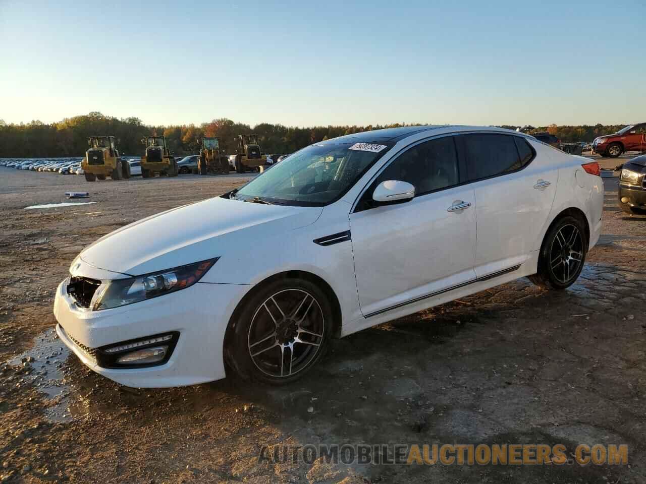 5XXGR4A66DG152934 KIA OPTIMA 2013