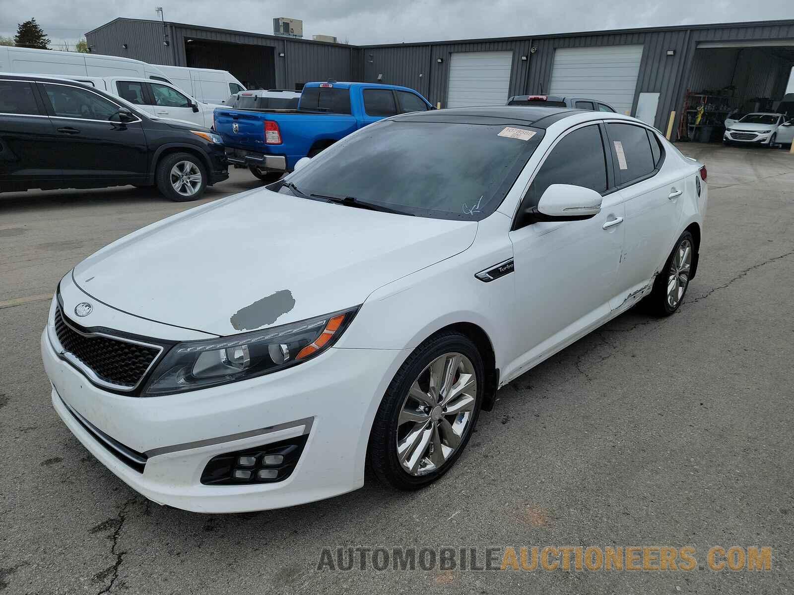 5XXGR4A66FG387627 Kia Optima 2015