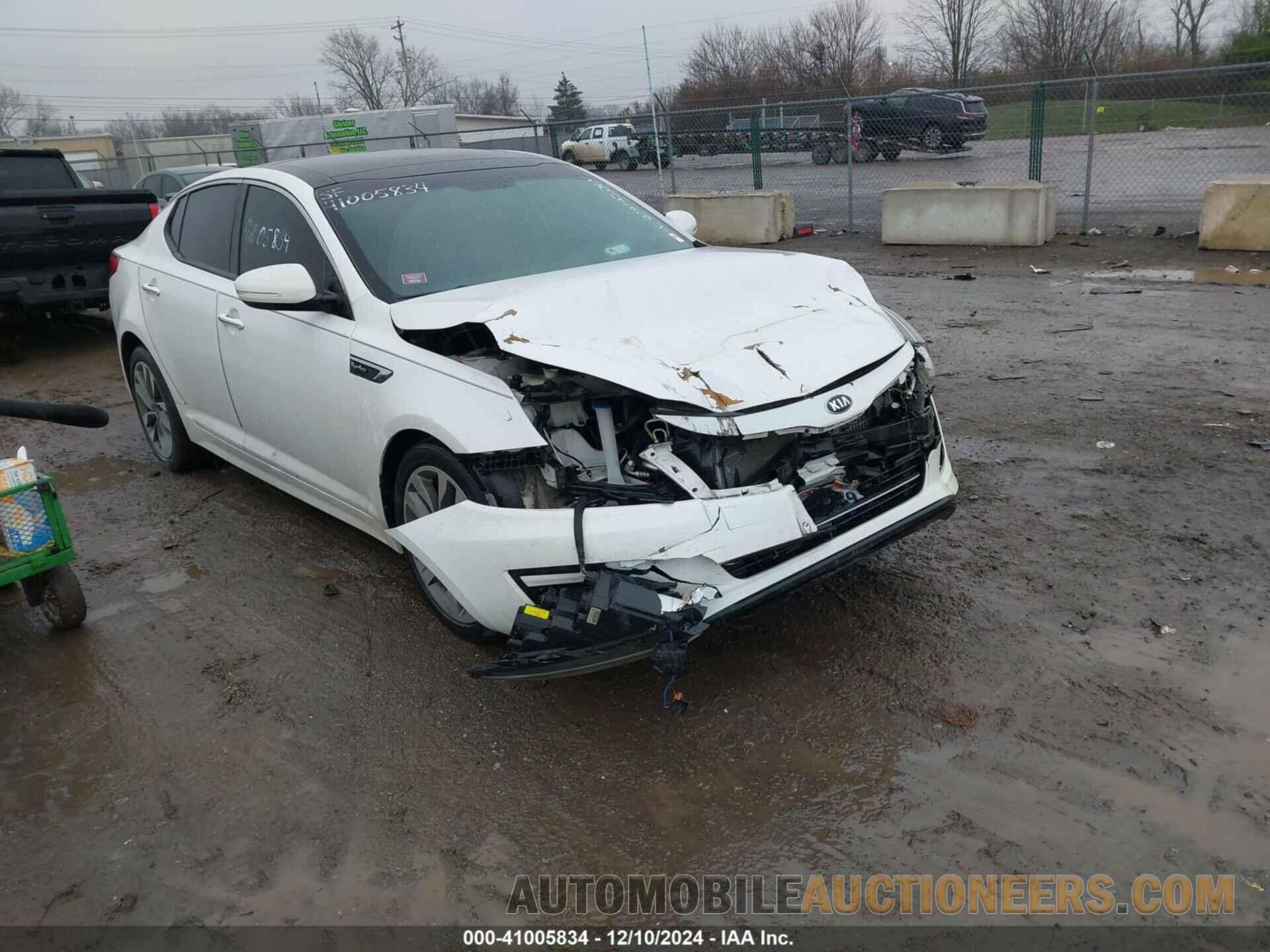 5XXGR4A68FG394224 KIA OPTIMA 2015