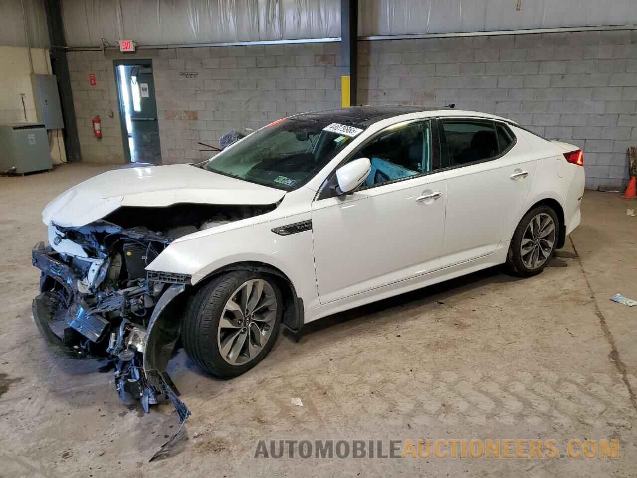 5XXGR4A6XFG444301 KIA OPTIMA 2015