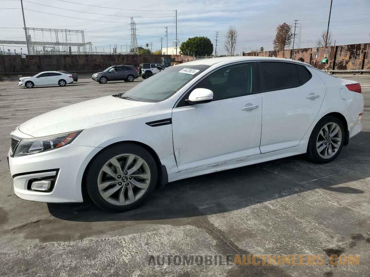 5XXGR4A74FG370267 KIA OPTIMA 2015