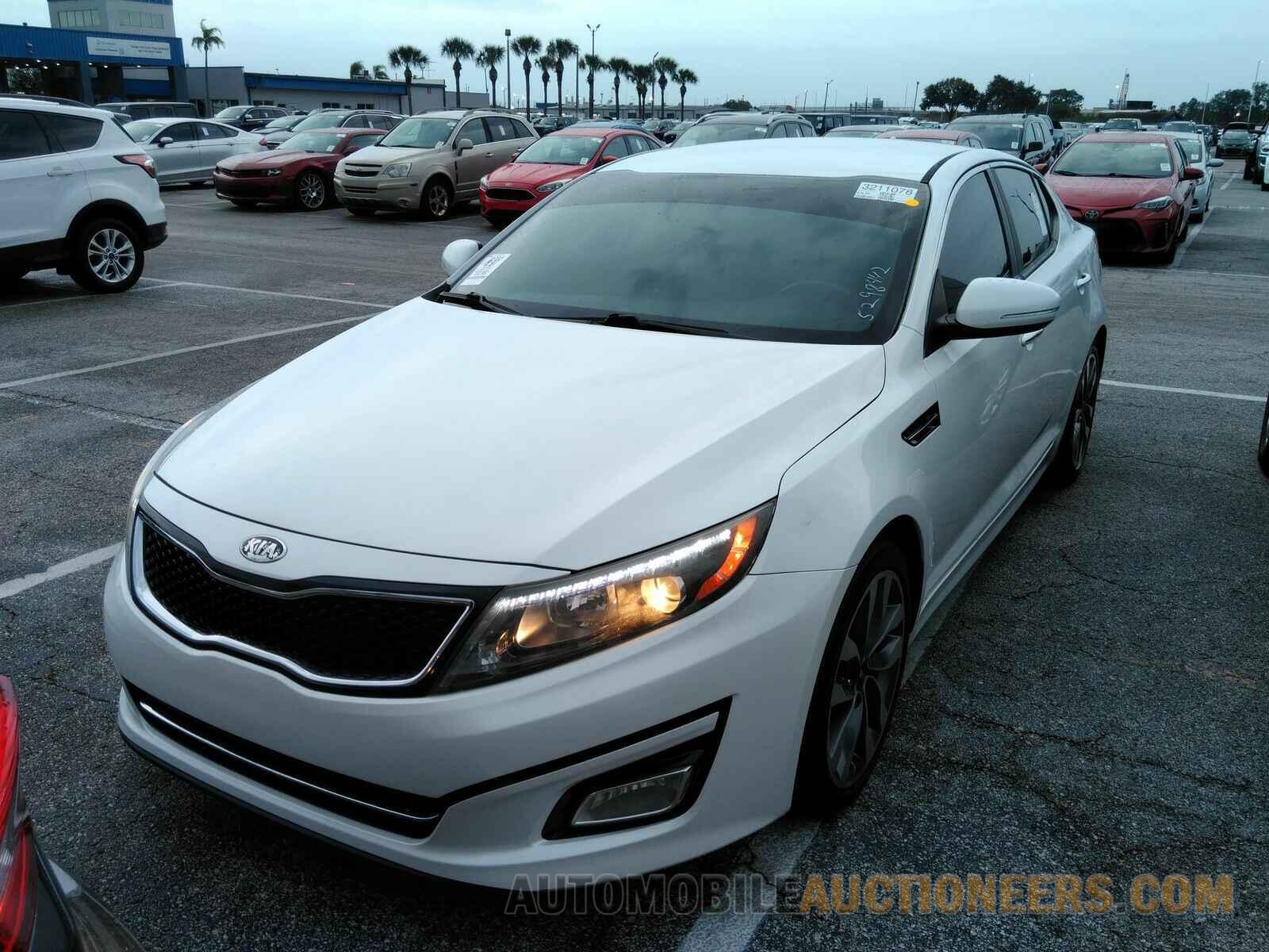 5XXGR4A77FG444488 Kia Optima 2015